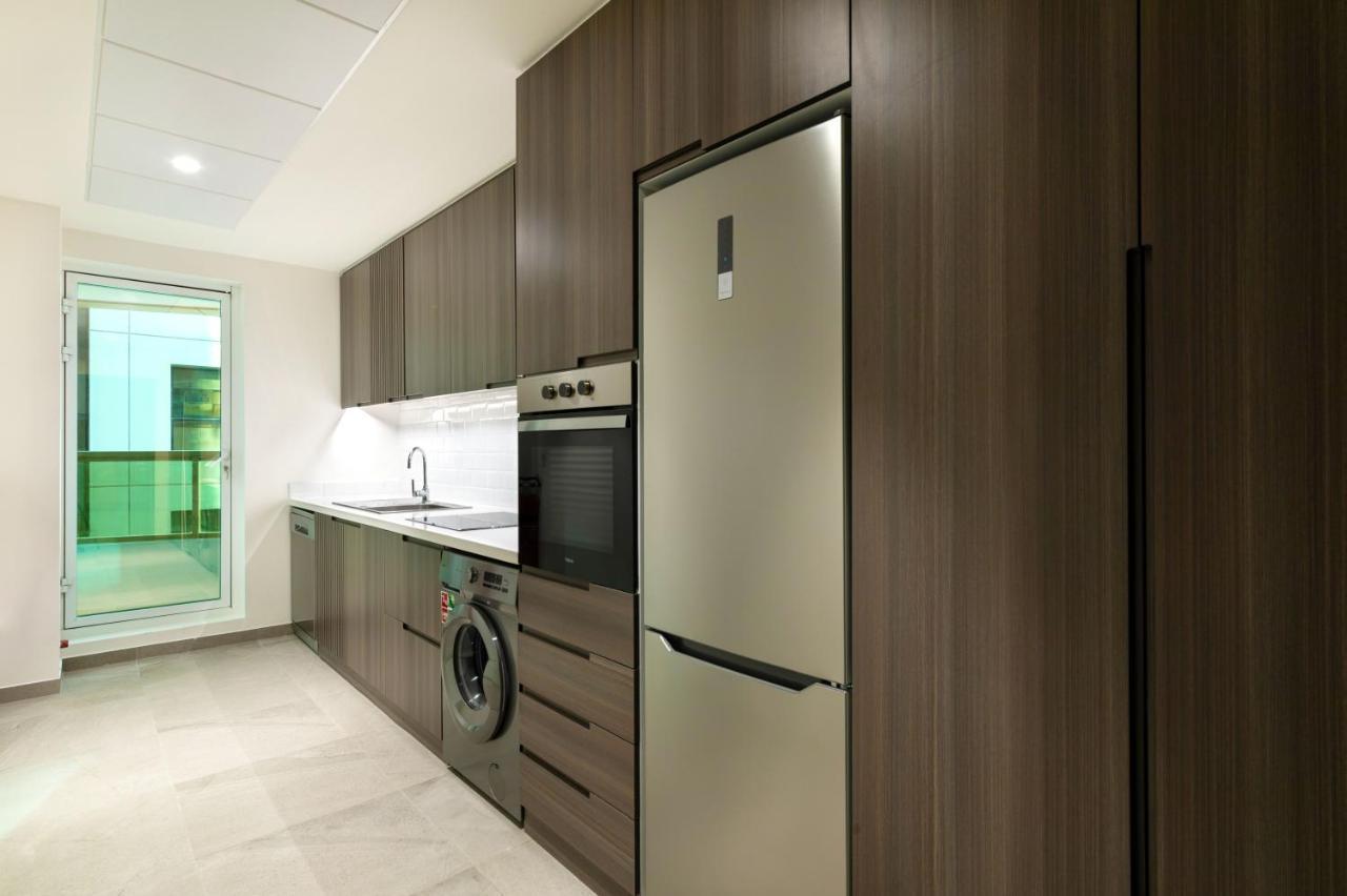 Ferienwohnung Maison Privee - Millennium Executive Tower Dubai Exterior foto
