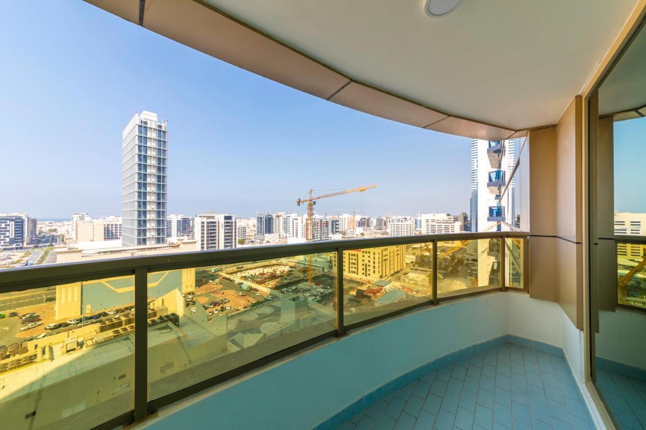 Ferienwohnung Maison Privee - Millennium Executive Tower Dubai Exterior foto