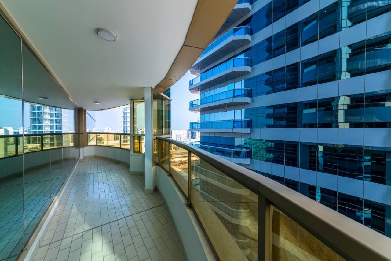 Ferienwohnung Maison Privee - Millennium Executive Tower Dubai Exterior foto